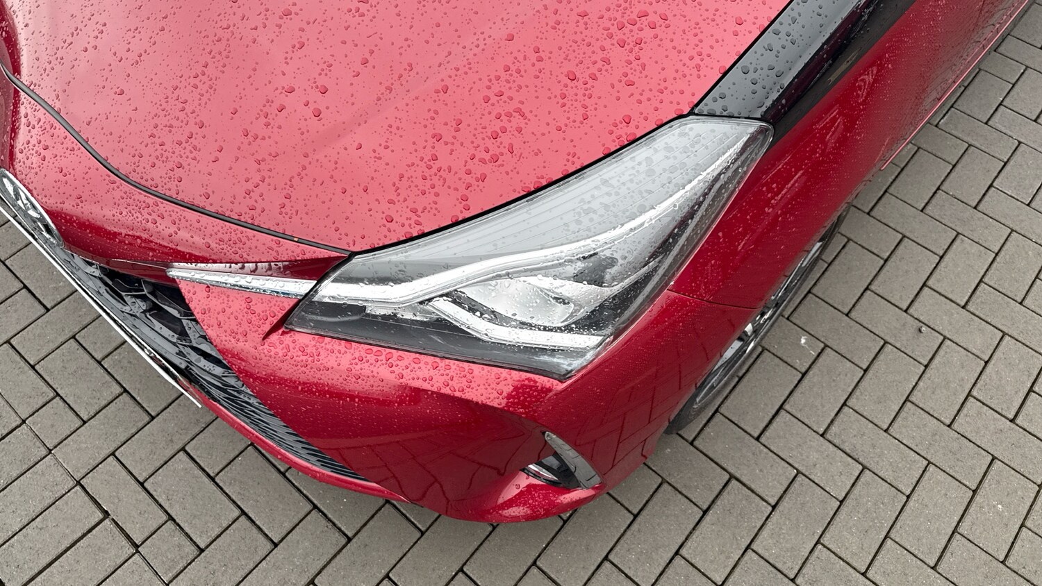 Used Toyota Yaris 2017 for sale - 77847615: Photo 44