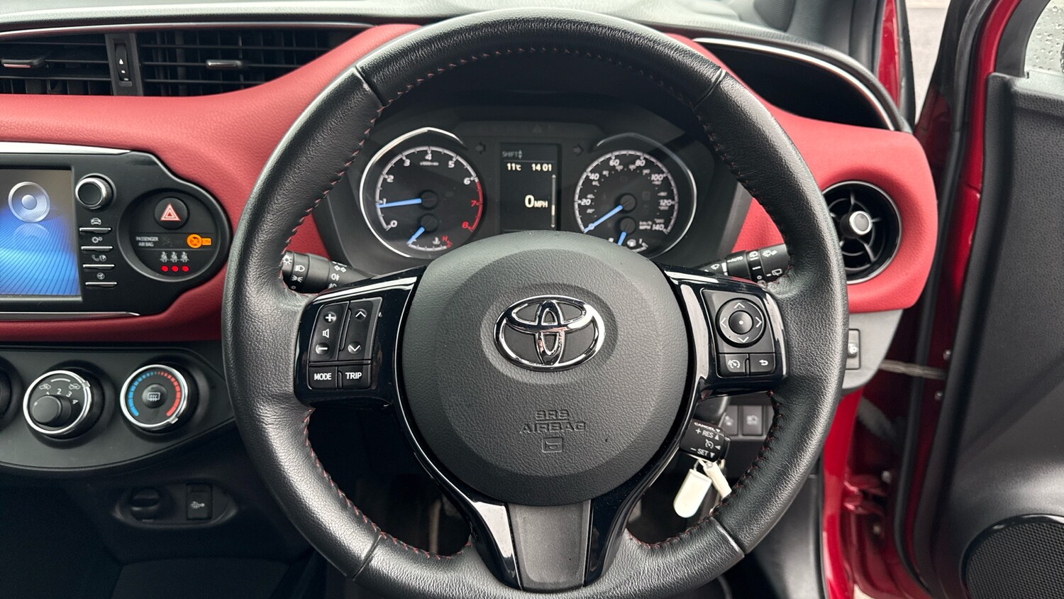 Used Toyota Yaris 2017 for sale - 77847615: Photo 8