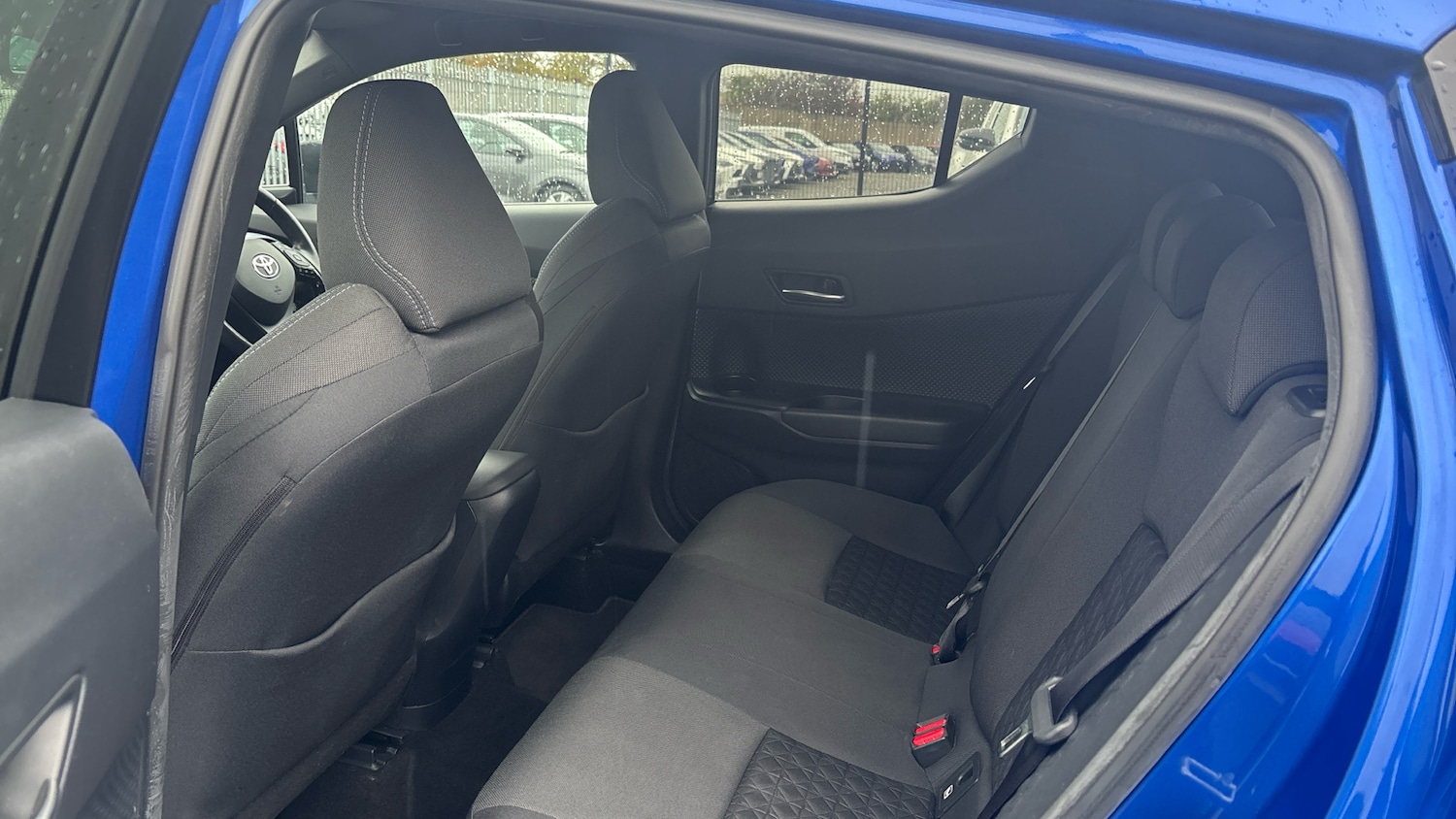 Used Toyota C-HR 2020 for sale - 76159870: Photo 13