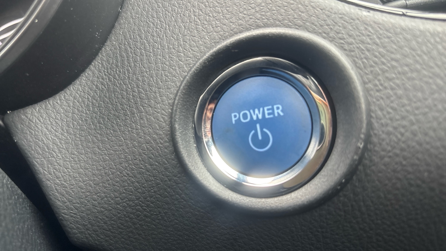Used Toyota C-HR 2020 for sale - 76159870: Photo 39