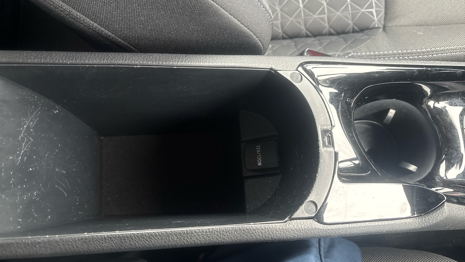 Used Toyota C-HR 2020 for sale - 76159870: Photo 51
