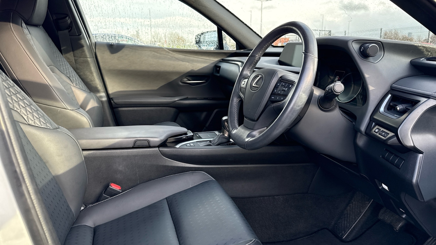 Used Lexus UX 2021 for sale - 77071370: Photo 11