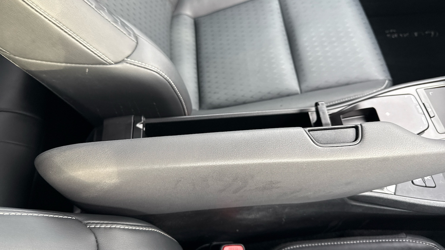 Used Lexus UX 2021 for sale - 77071370: Photo 24