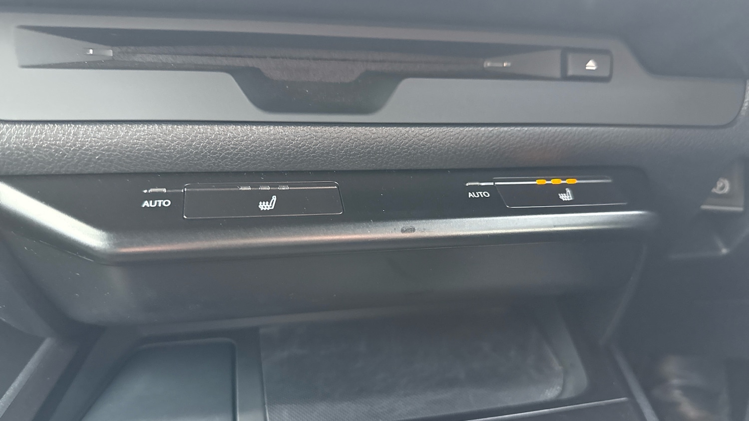 Used Lexus UX 2021 for sale - 77071370: Photo 27