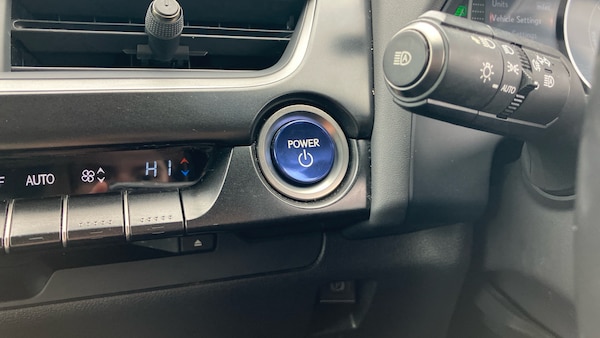 Used Lexus UX 2022 for sale - 75979045: Photo 30