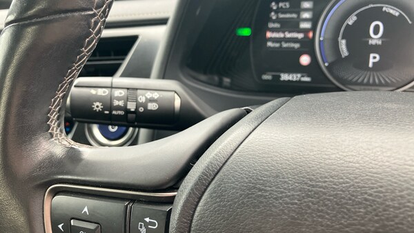 Used Lexus UX 2022 for sale - 75979045: Photo 34