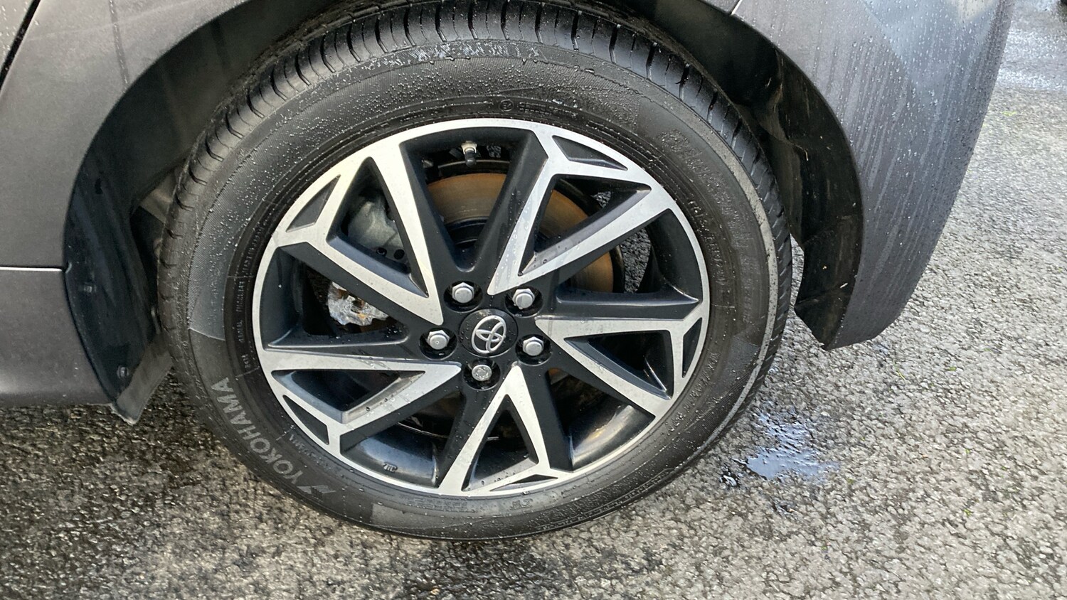 Used Toyota Yaris 2022 for sale - 77873157: Photo 36