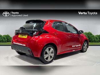 Used Toyota Yaris 2025 for sale - 76131124: Photo