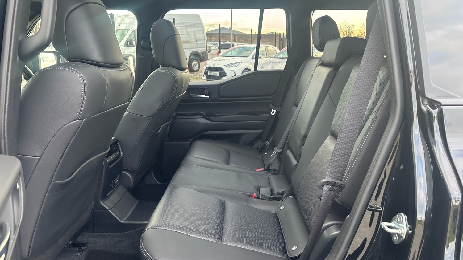 Used Toyota Land Cruiser 2025 for sale - 78150570: Photo 13