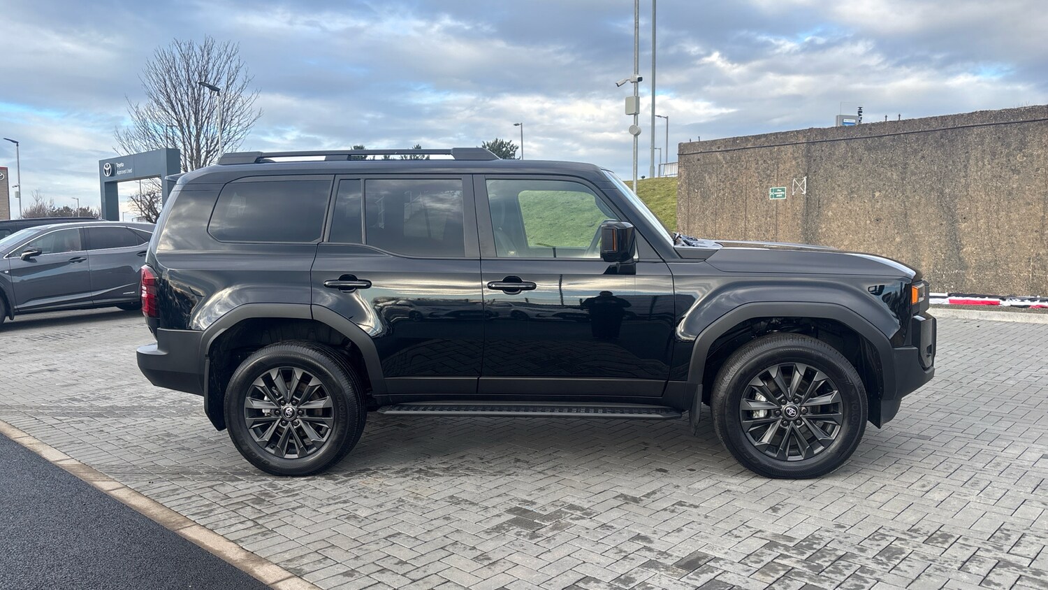 Used Toyota Land Cruiser 2025 for sale - 78150570: Photo 16