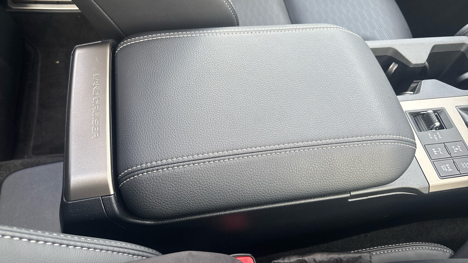 Used Toyota Land Cruiser 2025 for sale - 78150570: Photo 61