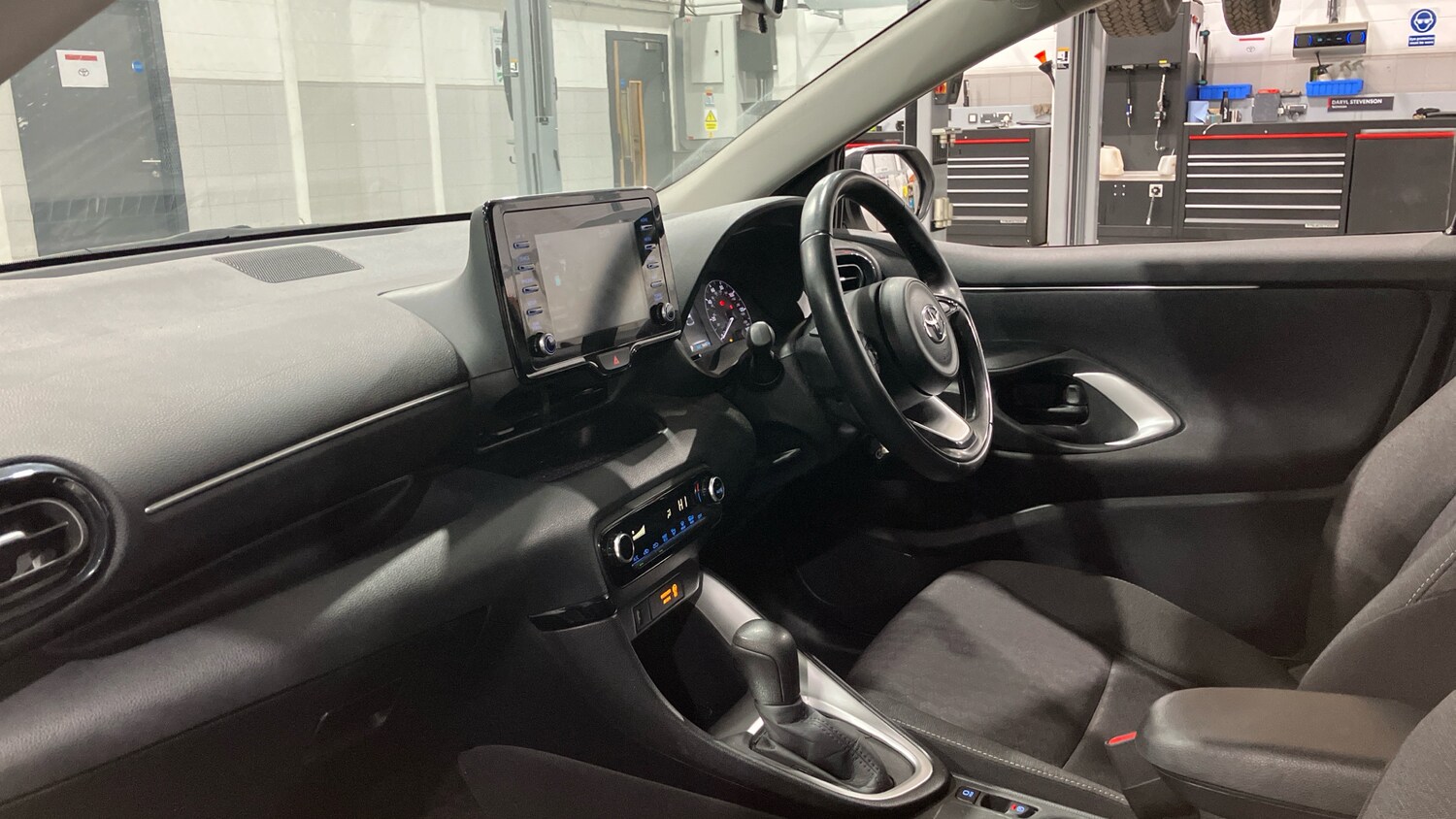 Used Toyota Yaris 2022 for sale - 76599854: Photo 10