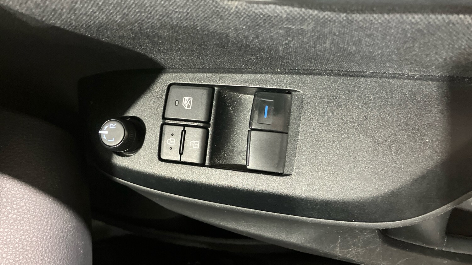 Used Toyota Yaris 2022 for sale - 76599854: Photo 34