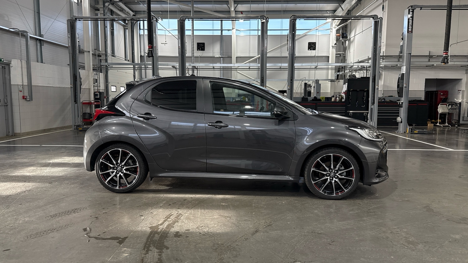 Used Toyota Yaris 2023 for sale - 76895176: Photo 16