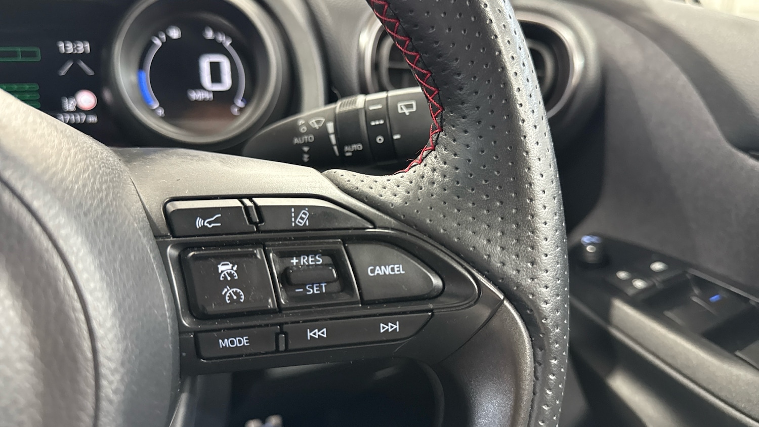 Used Toyota Yaris 2023 for sale - 76895176: Photo 21