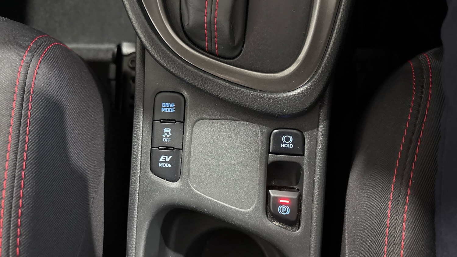 Used Toyota Yaris 2023 for sale - 76895176: Photo 25