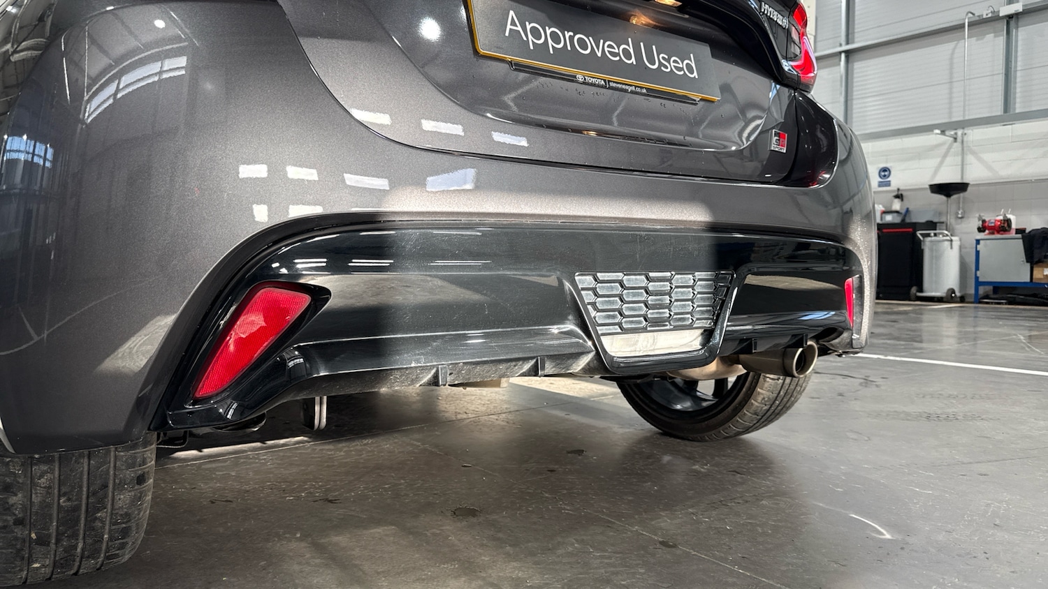 Used Toyota Yaris 2023 for sale - 76895176: Photo 44