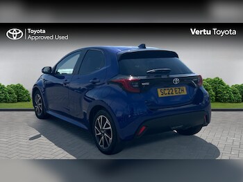 Used Toyota Yaris 2022 for sale - 75423732: Photo