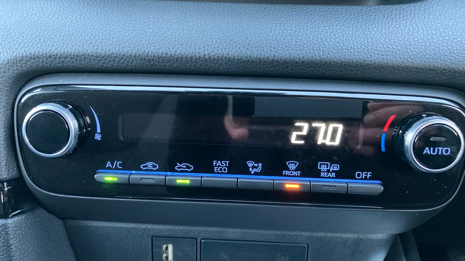 Used Toyota Yaris 2023 for sale - 77662437: Photo 34