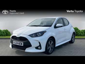 Used Toyota Yaris 2024 for sale - 74793738: Photo