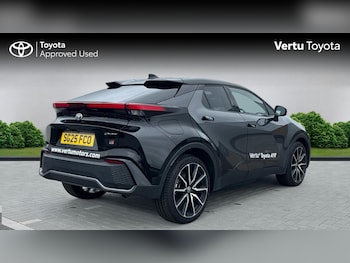 Used Toyota C-HR 2025 for sale - 75596030: Photo