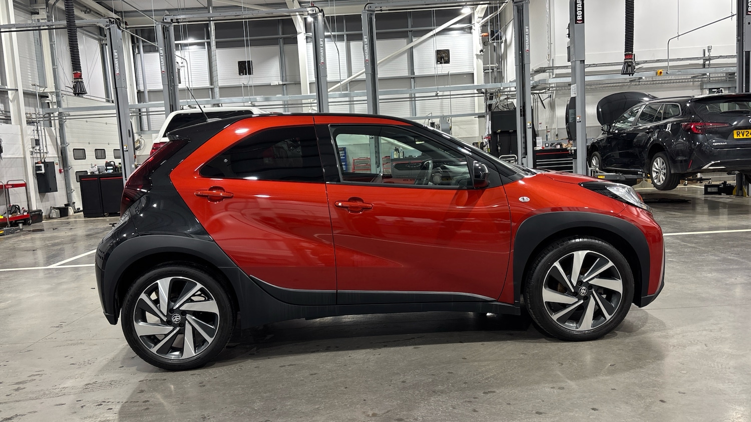 Used Toyota Aygo X 2023 for sale - 76643260: Photo 16