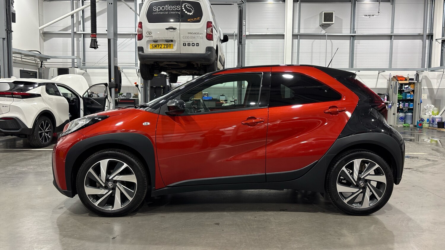 Used Toyota Aygo X 2023 for sale - 76643260: Photo 17