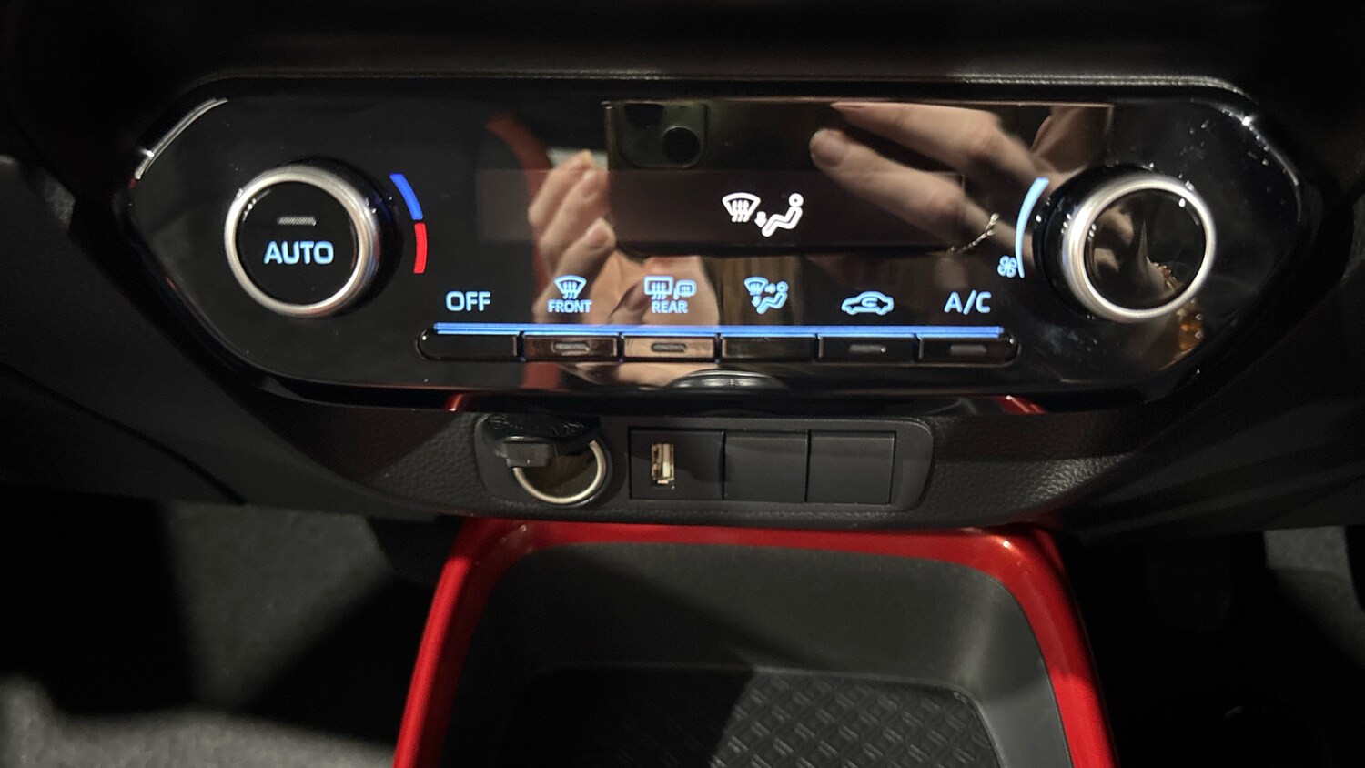 Used Toyota Aygo X 2023 for sale - 76643260: Photo 45