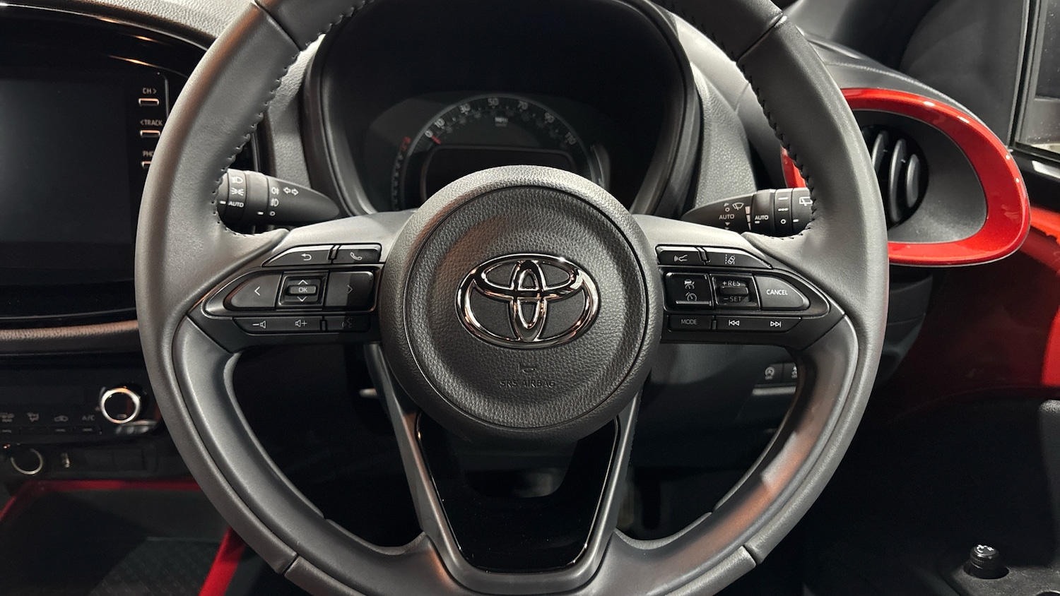 Used Toyota Aygo X 2023 for sale - 76643260: Photo 8