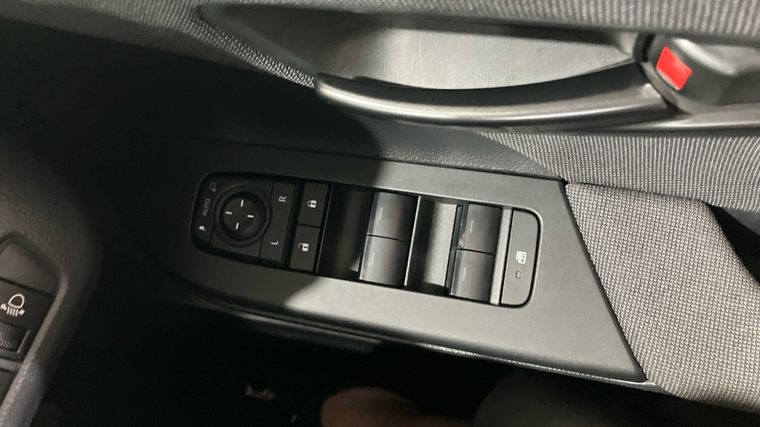 Used Toyota C-HR 2024 for sale - 77069256: Photo 35