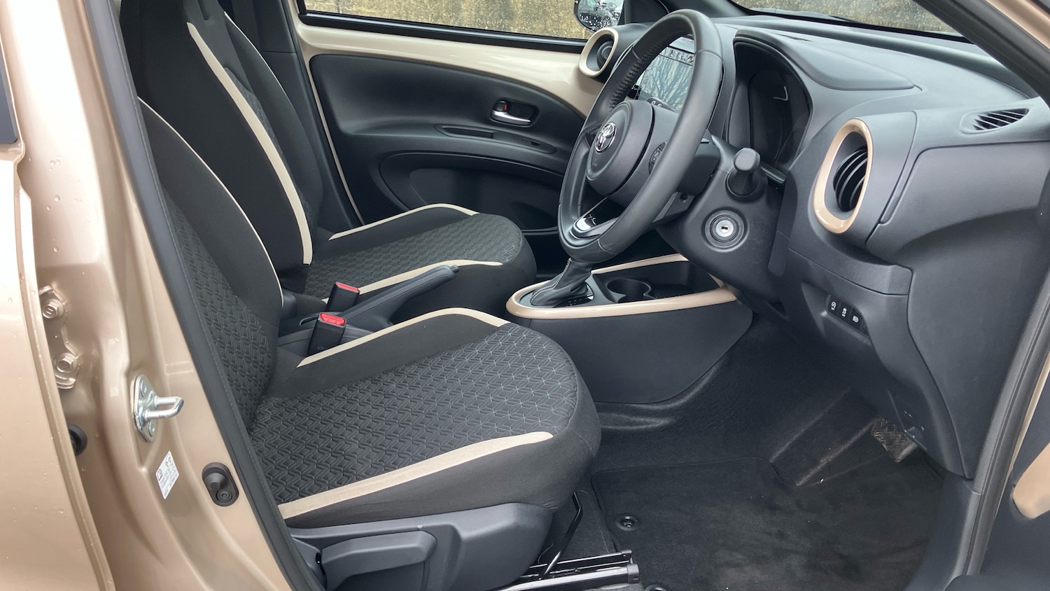 Used Toyota Aygo X 2024 for sale - 77689172: Photo 11