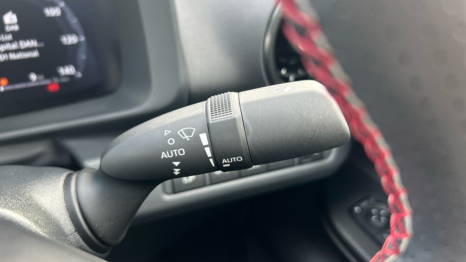 Used Toyota C-HR 2025 for sale - 76473956: Photo 35