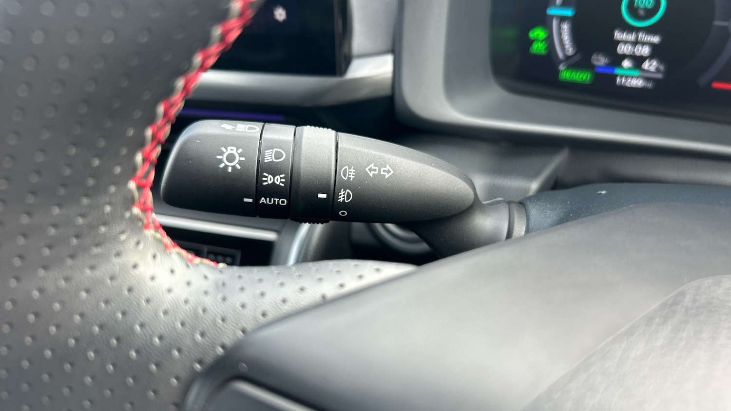 Used Toyota C-HR 2025 for sale - 76473956: Photo 36