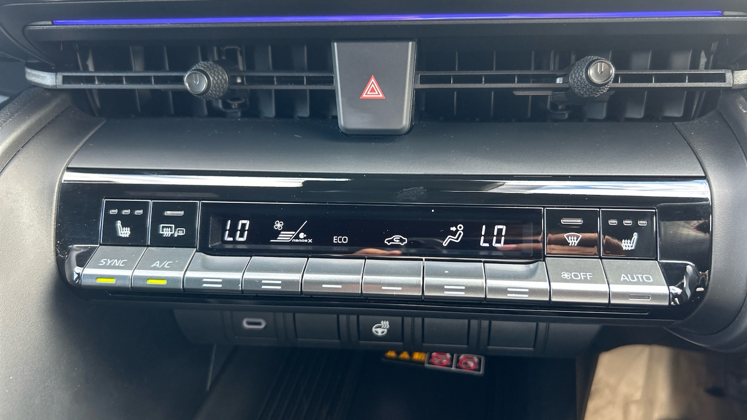 Used Toyota C-HR 2025 for sale - 76473956: Photo 38