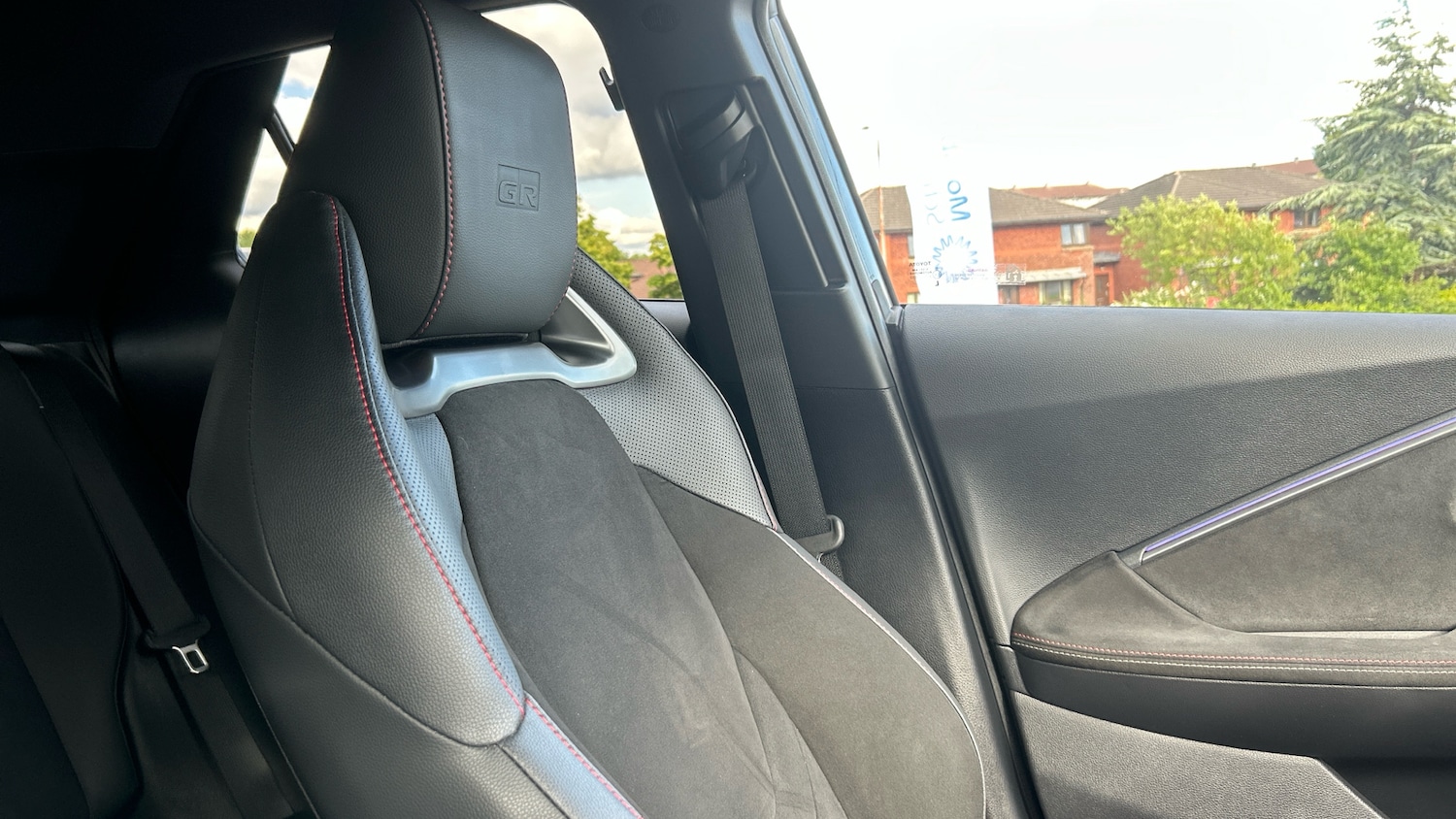 Used Toyota C-HR 2025 for sale - 76473956: Photo 43