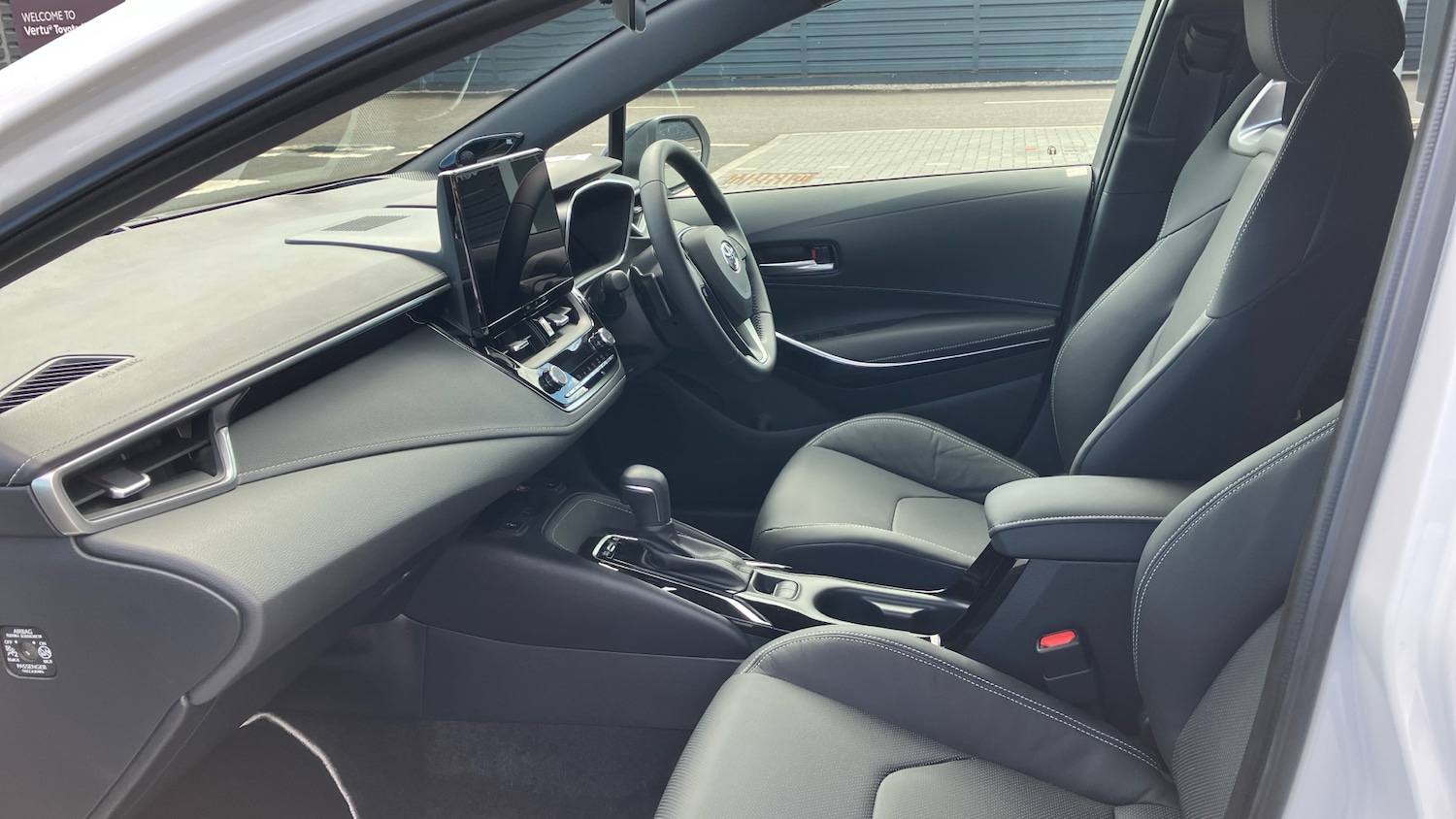 Used Toyota Corolla 2025 for sale - 76040626: Photo 10