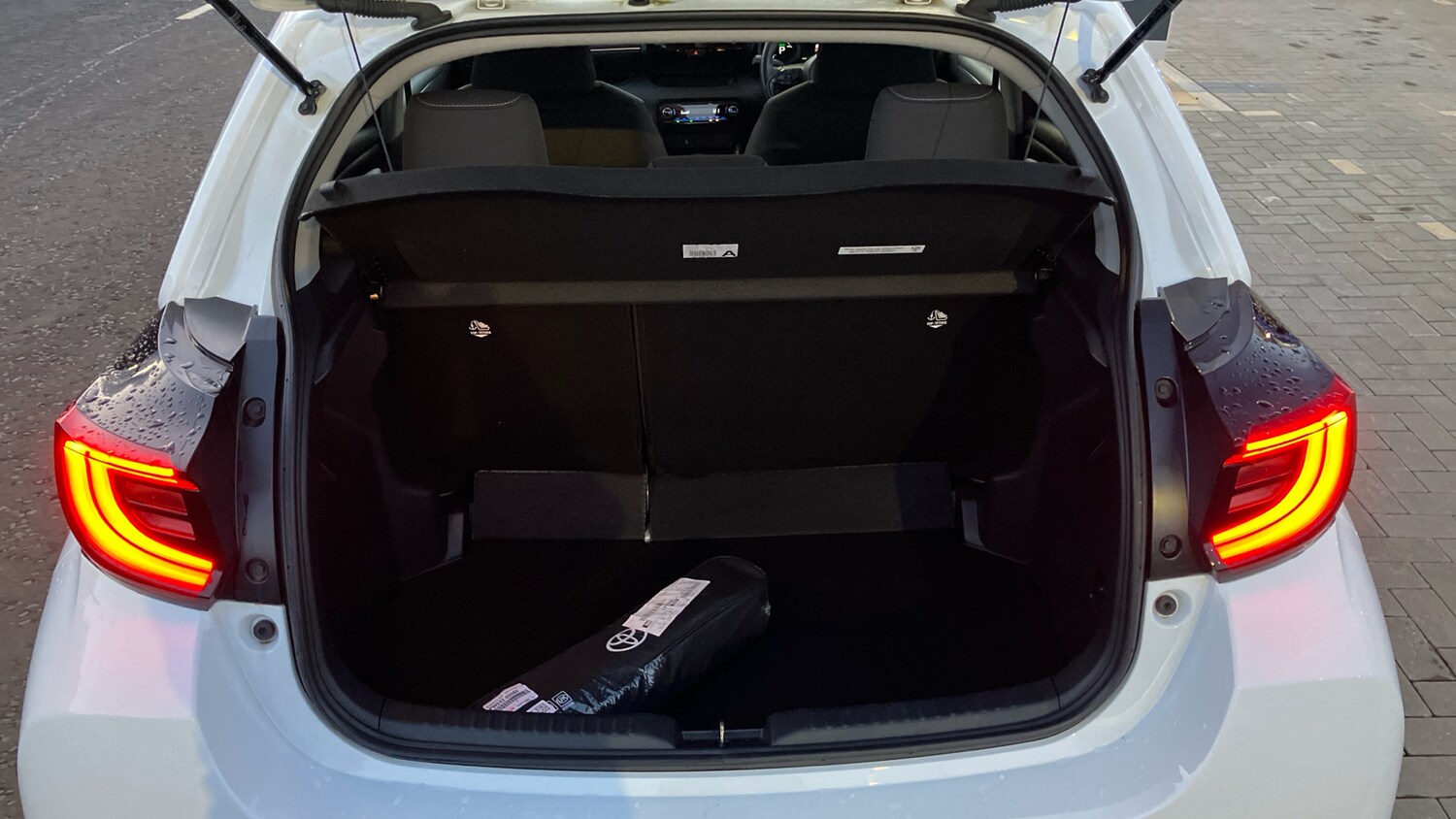 Used Toyota Yaris 2023 for sale - 76518438: Photo 14