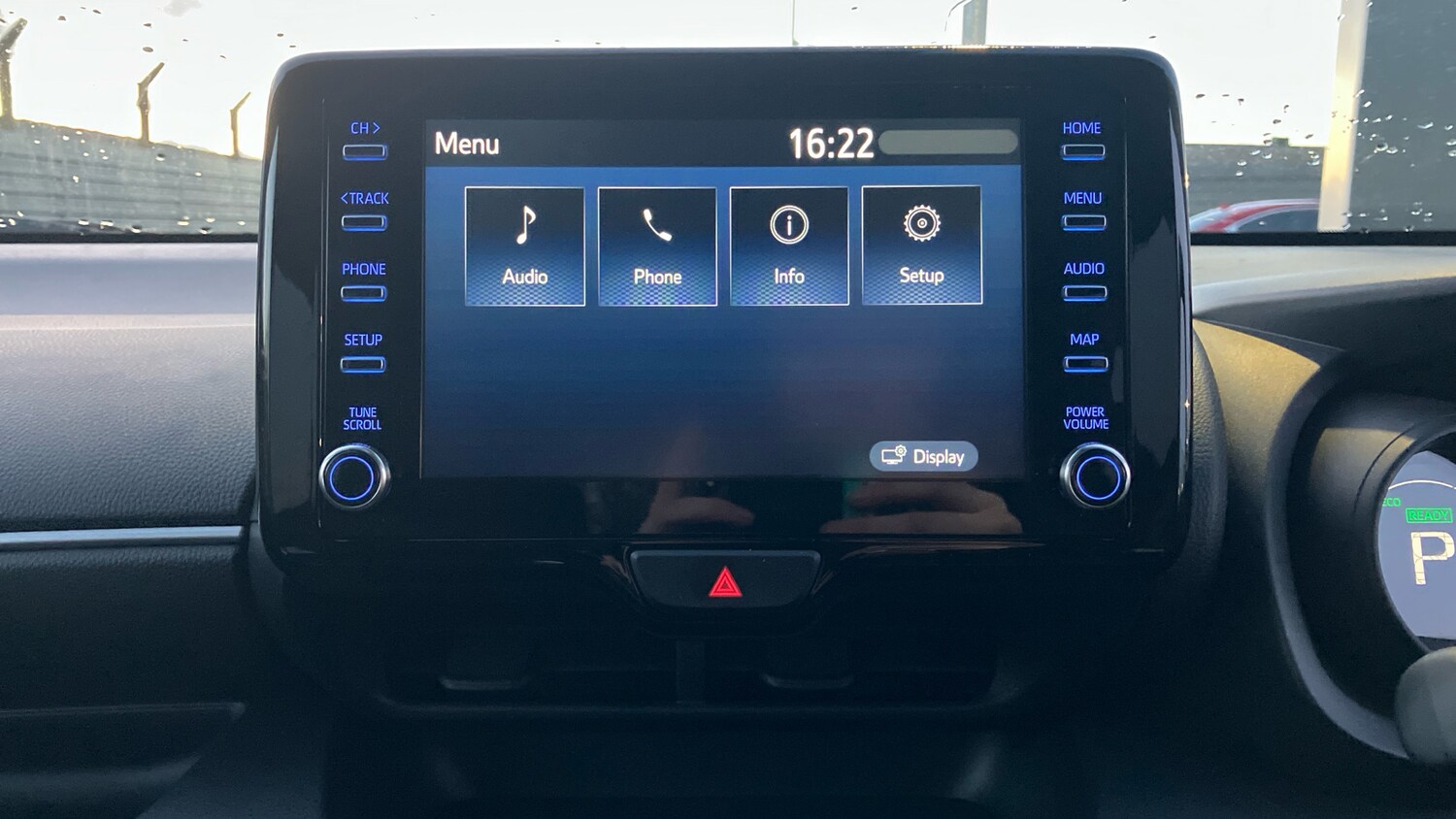 Used Toyota Yaris 2023 for sale - 76518438: Photo 36