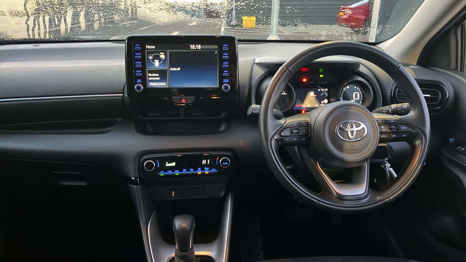 Used Toyota Yaris 2023 for sale - 76518438: Photo 5