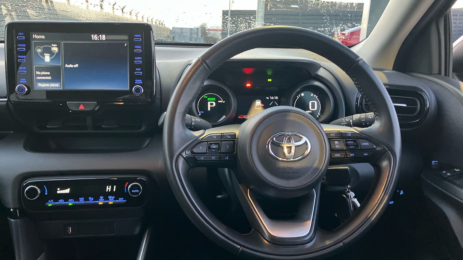 Used Toyota Yaris 2023 for sale - 76518438: Photo 6