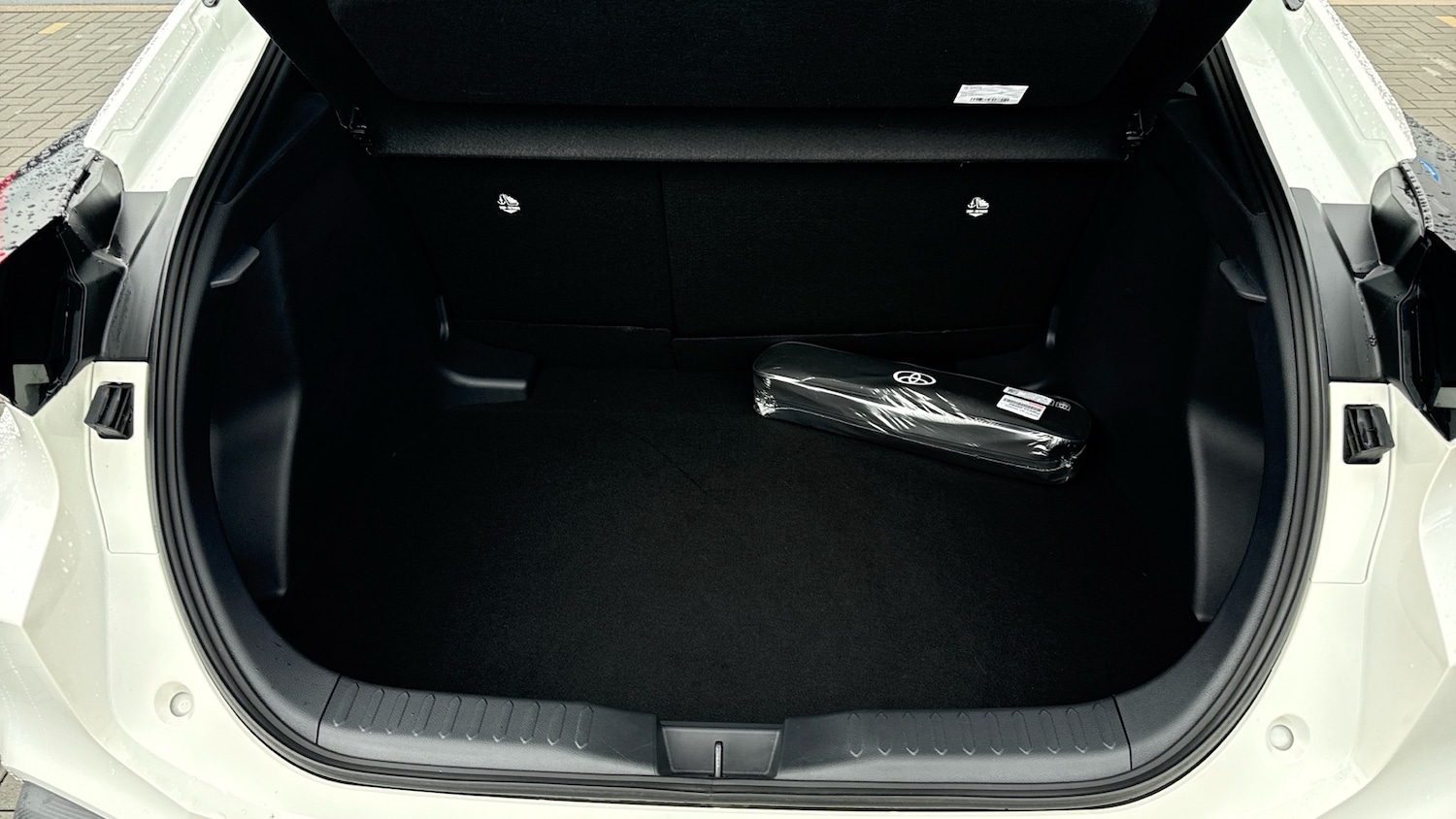 Used Toyota C-HR 2024 for sale - 76493763: Photo 14