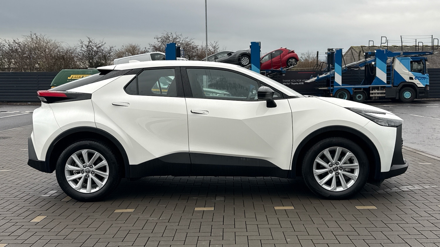 Used Toyota C-HR 2024 for sale - 76493763: Photo 16