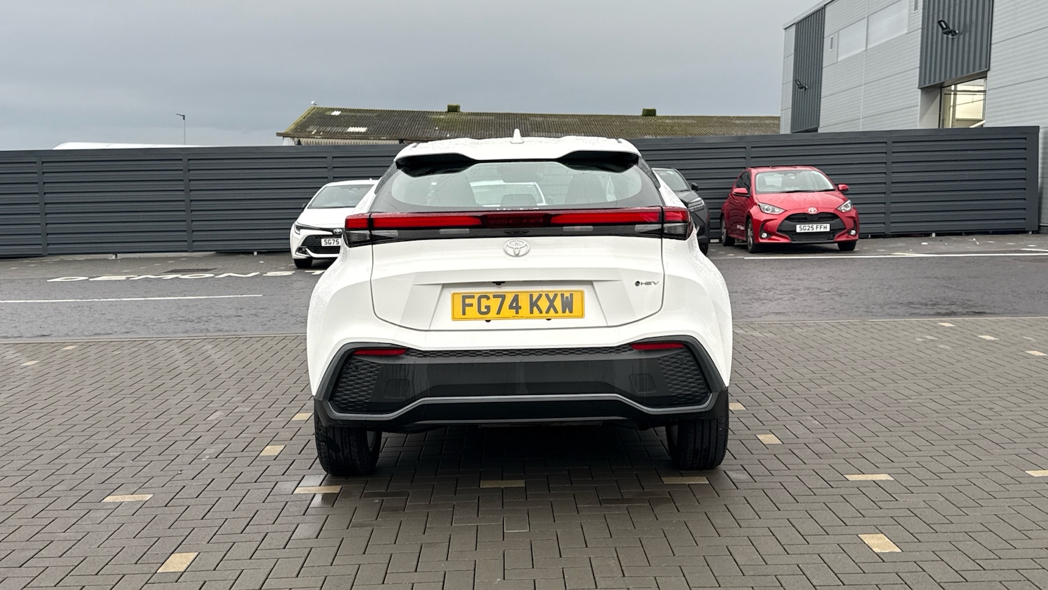 Used Toyota C-HR 2024 for sale - 76493763: Photo 19