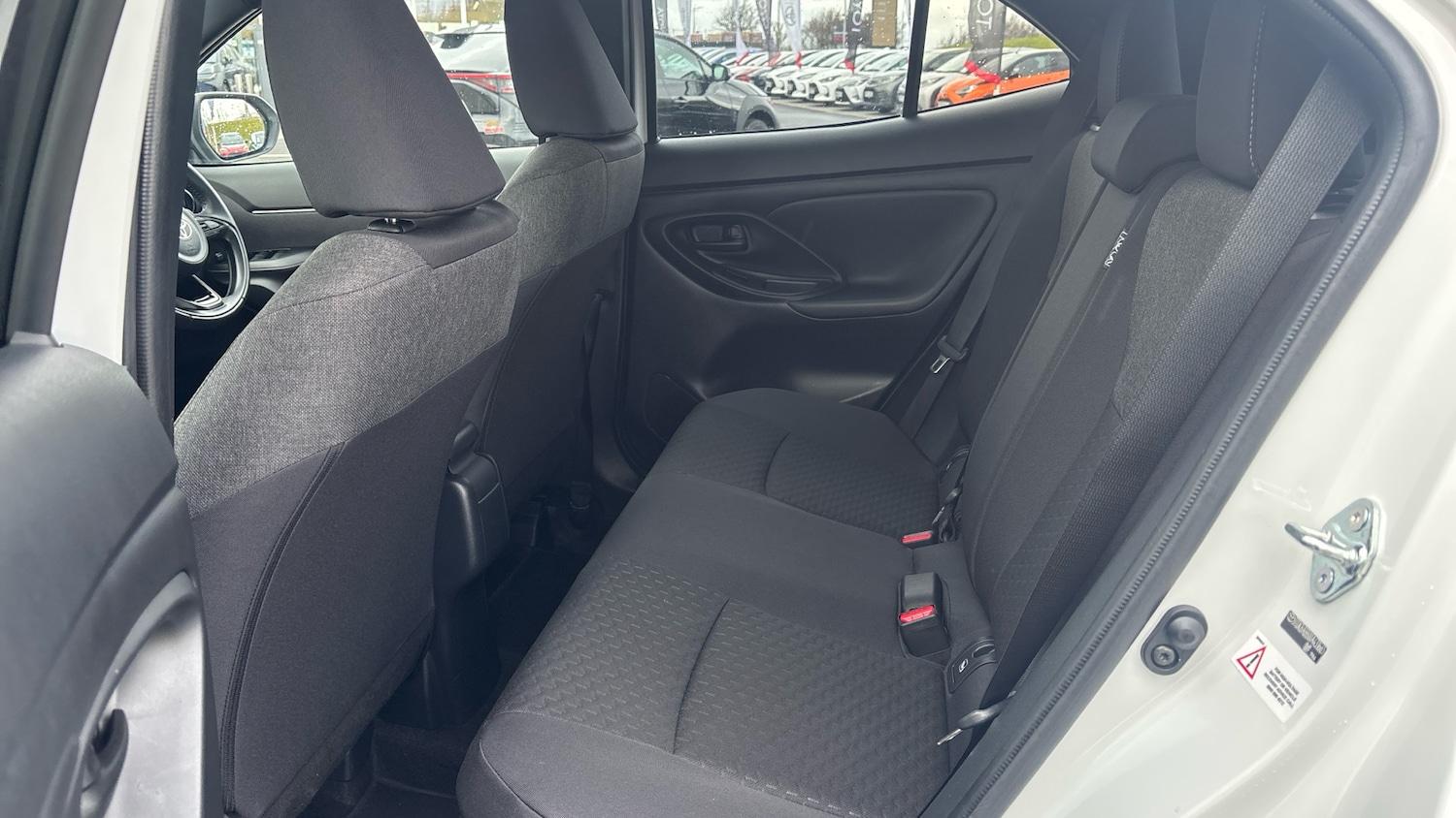 Used Toyota Yaris Cross 2024 for sale - 77763338: Photo 13