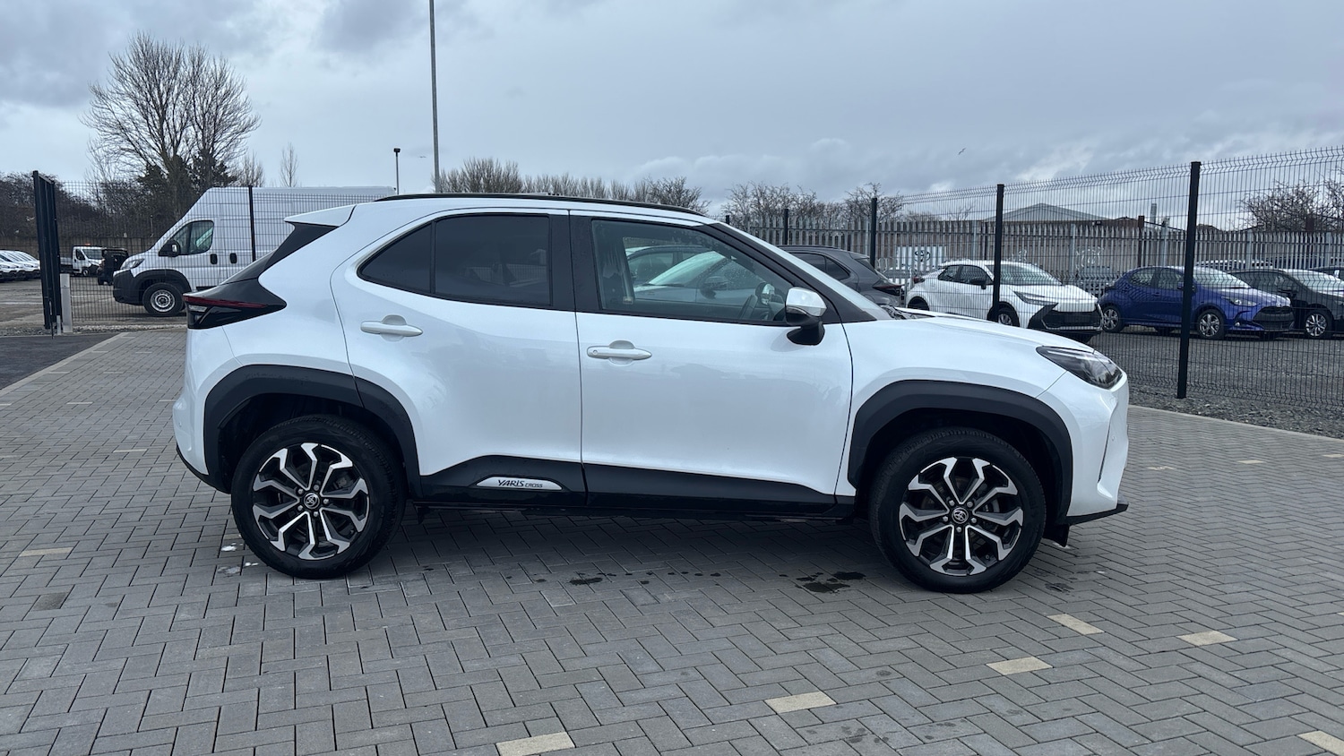 Used Toyota Yaris Cross 2024 for sale - 77763338: Photo 16