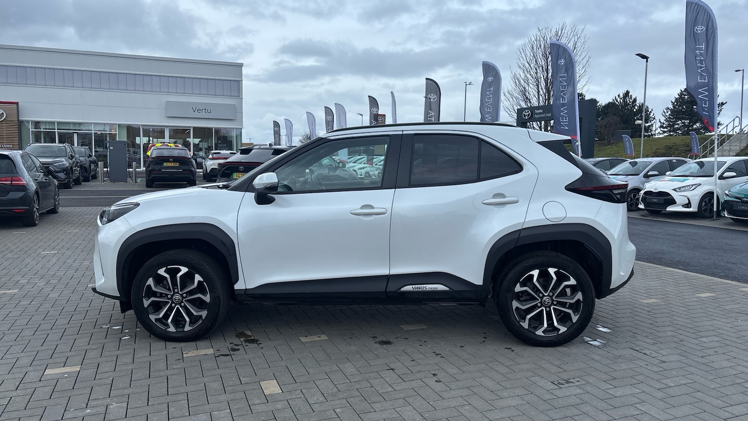 Used Toyota Yaris Cross 2024 for sale - 77763338: Photo 17