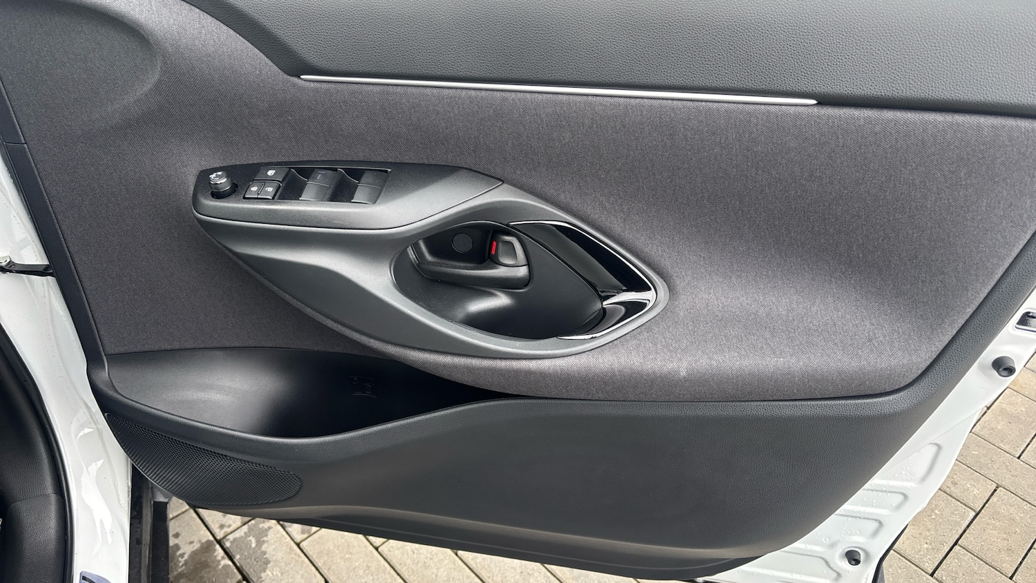 Used Toyota Yaris Cross 2024 for sale - 77763338: Photo 40