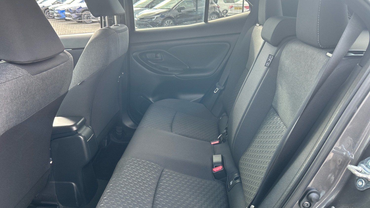 Used Toyota Yaris Cross 2024 for sale - 75972819: Photo 13