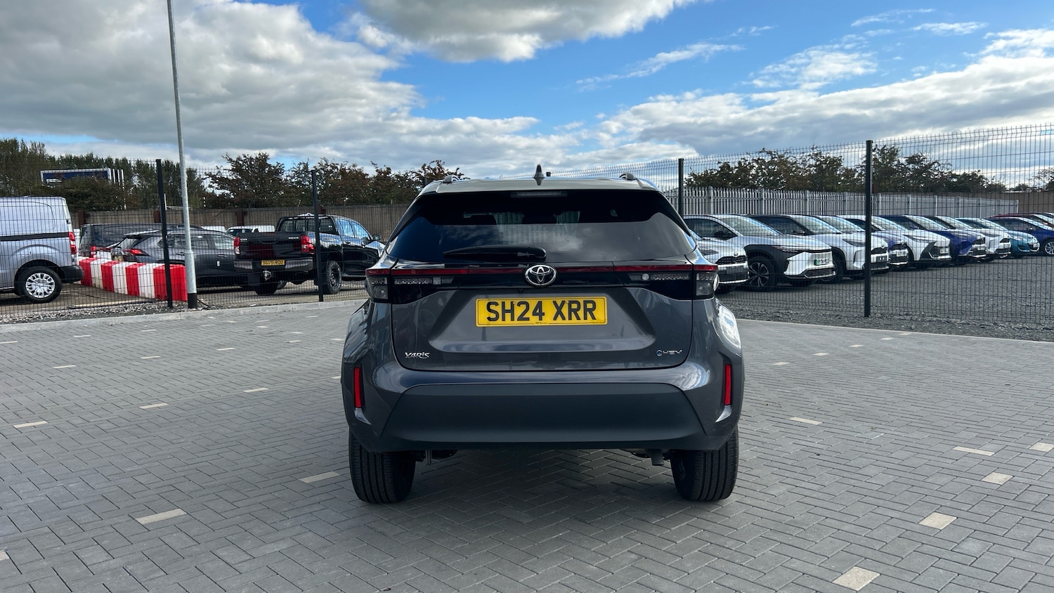 Used Toyota Yaris Cross 2024 for sale - 75972819: Photo 19