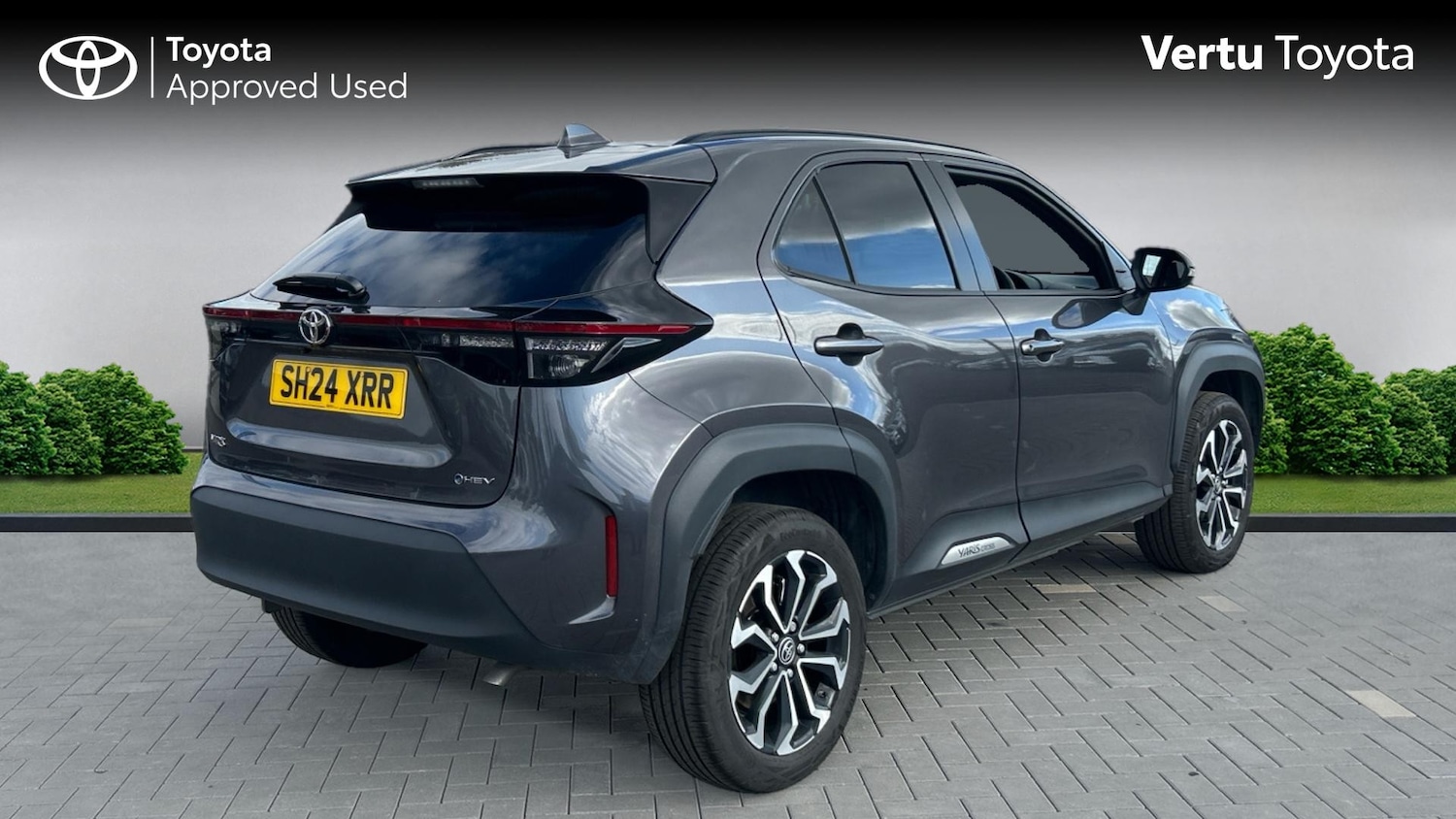 Used Toyota Yaris Cross 2024 for sale - 75972819: Photo 2